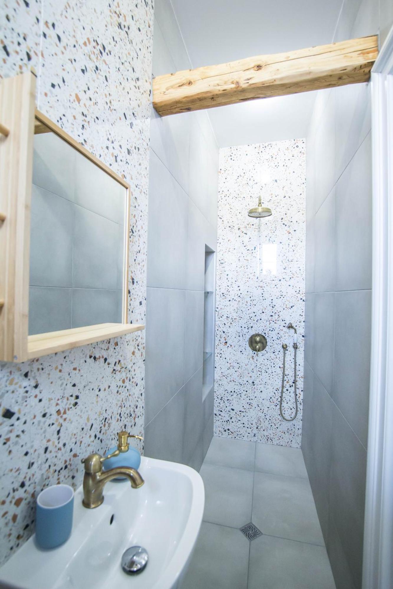 Lion'S Bridge Boutique 2Bdrm Apt, Top Center Gem Софія Екстер'єр фото